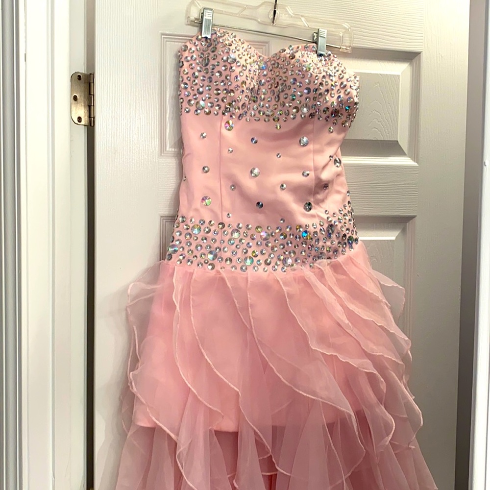 Gorgeous Pink Prom Dress. With Rhinestones and pink ruffles